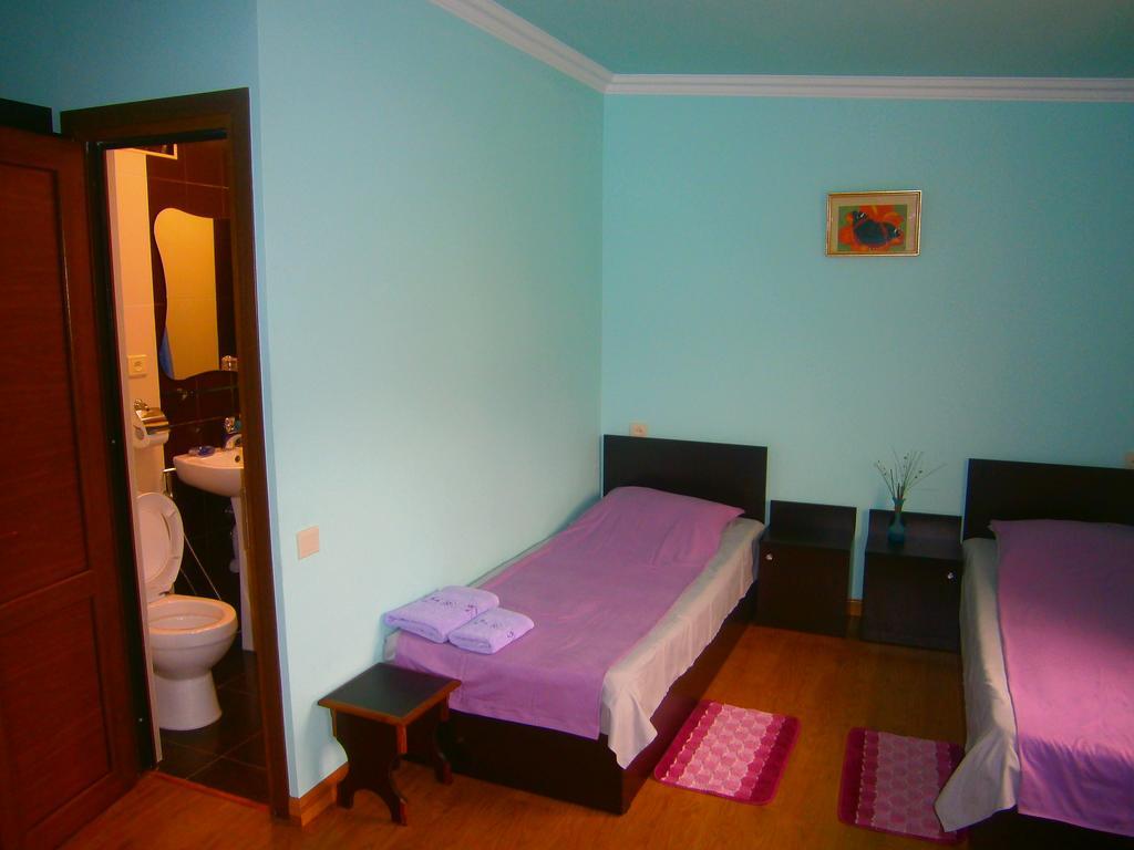 Aygestan Comfort Holiday Home Erivan Zimmer foto