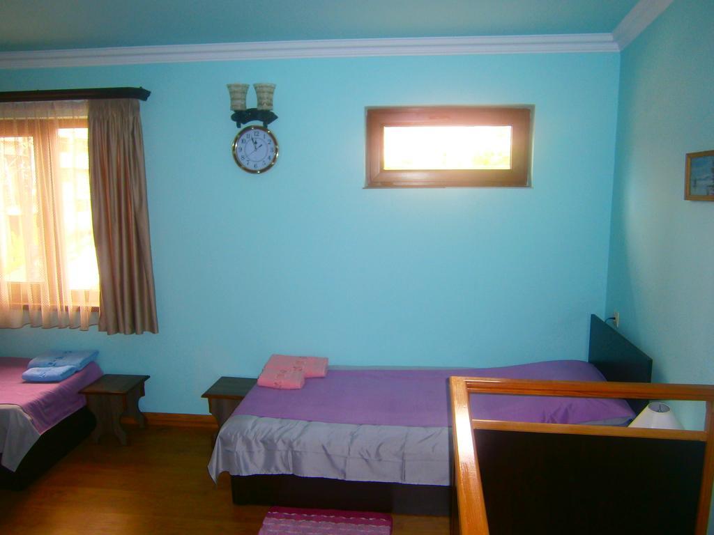 Aygestan Comfort Holiday Home Erivan Zimmer foto