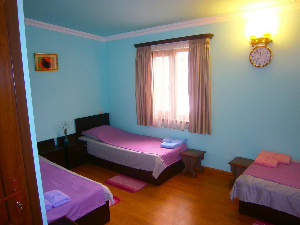 Aygestan Comfort Holiday Home Erivan Zimmer foto